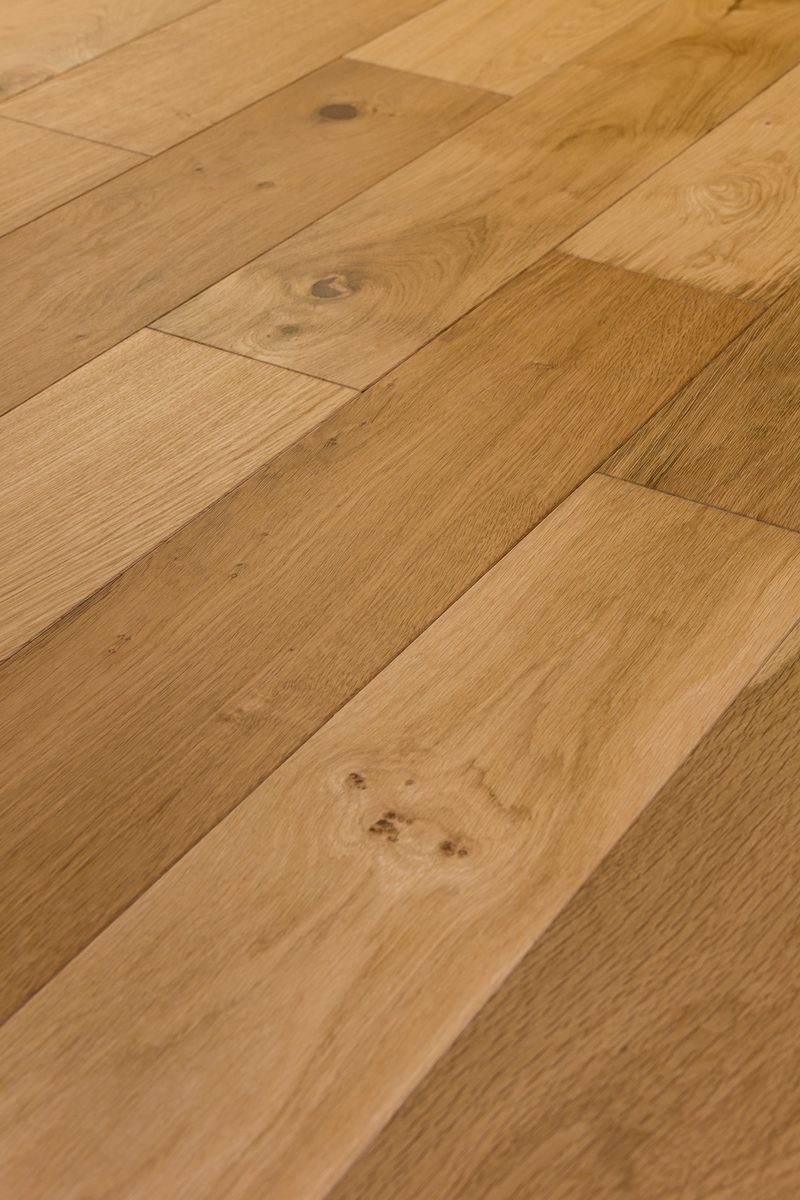 VIT102 Oak Rustic Oiled 150